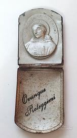 Antico Santino in metallo San Nicola da Tolentino