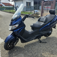 Scooter Suzuki Burgman 400cc