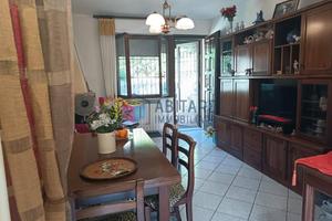 Villetta a schiera di 107 m² con 5 locali e box au