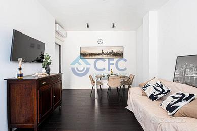 Appartamento di 71 m² con 2 locali e box auto a Mi