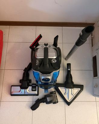 Aspirapolvere Rowenta con accessori