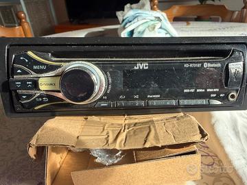 Autoradio JVC modello KD-R731BT