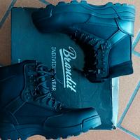 Anfibi Brandit nuovi