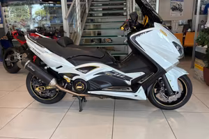 Yamaha T Max 530