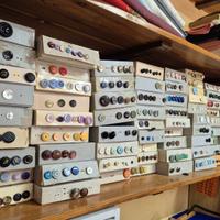 Stock Bottoni assortiti – 5€ al kg