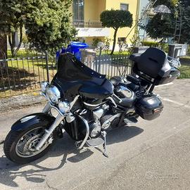 Yamaha Midnight Star 1300cc CUSTOM