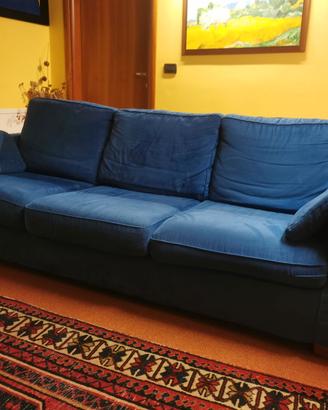 Divano 3 posti + pouf