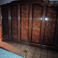 stanza da letto in legno massello 