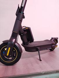 Altro Altro modello - 2025