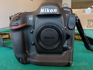 (VENDUTA) Nikon D4 eccellente condizioni
