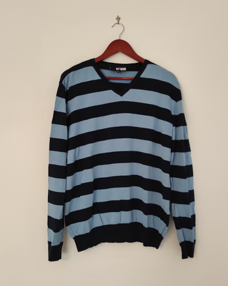 Maglione a V a righe leggero