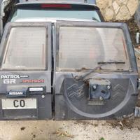 COPPIA PORTELLONI POSTERIORI NISSAN PATROL GR Y60