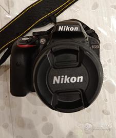 Nikon d3300+obiettivo 18-55+borsa originale+SD