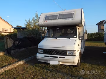 Adria Autocaravan Modello: Adriatik 400 Mansardato