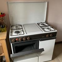 cucina a gas Indesit