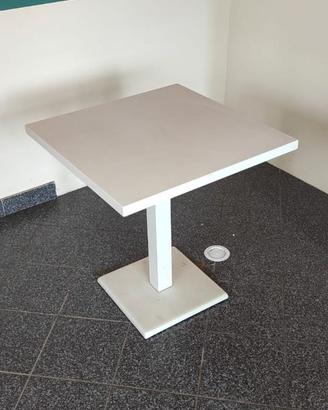 Tavolo quadrato EMU "Round" 80x80