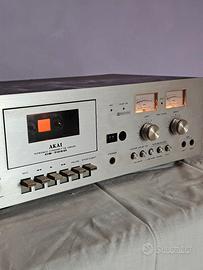 Registratore a cassette vintage Akai CS-705D