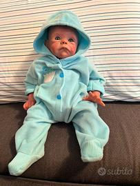 Bambola artistica da collezione tipo reborn