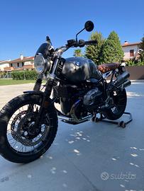 BMW scarmbler