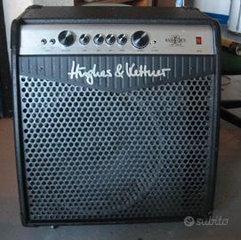 Amplificatore combo per basso 