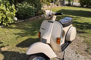 vespa px