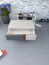 Comodini in ottime  condizioni – 2 modelli diversi