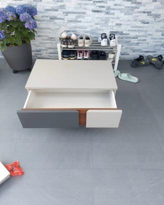 Comodini in ottime  condizioni – 2 modelli diversi
