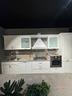 cucina-classica-con-isola-stile-provenzale