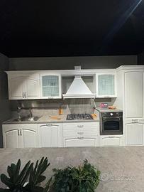 Cucina classica con isola - stile provenzale