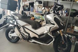 HONDA XADV  del 2018