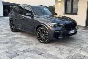 Bmw x5 3.0 286 cv msport pro cerchi 22 tetto