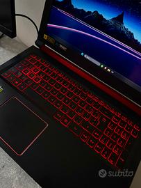 Acer nitro 5 AN515-52-53Q0 i5- GTX1050Ti- 16Gb Ram