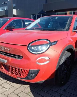 FIAT 600 1.2 hybrid Icon Speciale 110cv auto