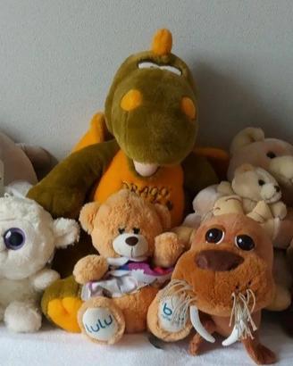 Peluche animali di vario tipo