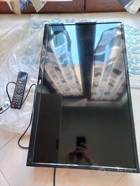 TV TCL Nera h32b3803 + telecomando