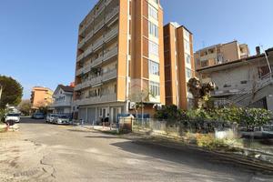 MONOLOCALE A CESENATICO