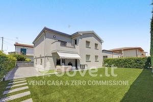 Villa di 238 m² con 4 locali a Selvazzano Dentro