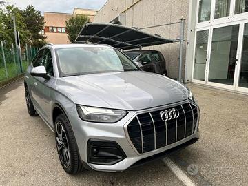 AUDI Q5 40TDI 204 CVquattro S tron. Business Adv