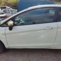 Porta anteriore sx nuda FORD FIESTA del 2010