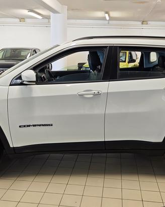 Jeep Compass 190 CV PHEV AT6 4xe Business