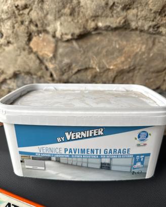 Vernice pavimenti