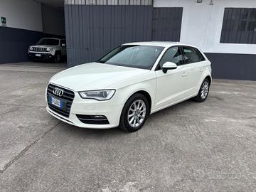 Audi A3 2.0 TDI 150 CV S tronic sportback. Garanzi