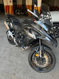 Benelli trk 502x anno 2023