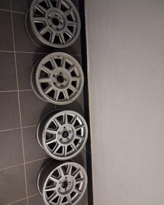 Cerchi in lega originali Volvo - Serie 240 740 760