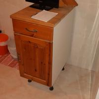 Mobile cucina e 2 pensili ikea