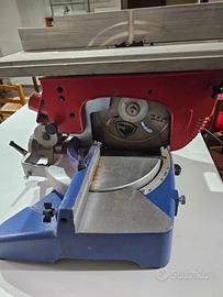 TRONCATRICE RADIALE PER LEGNO CON PIANO