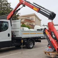 Iveco 35 Gru e Ribaltabile con allestimenti nuovi