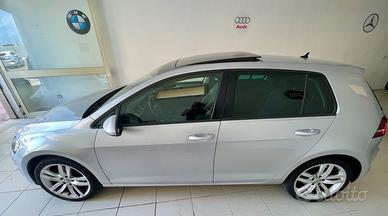 Volkswagen Golf 2.0 TDI 5p. Highline (Tetto+Led)