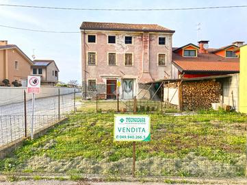 CASA SEMINDIPENDENTE A CITTADELLA
