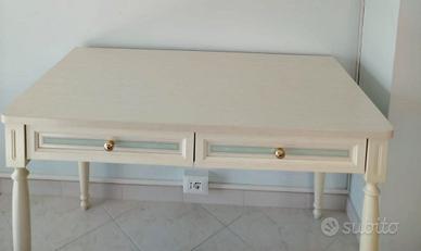 Scrivania per cameretta